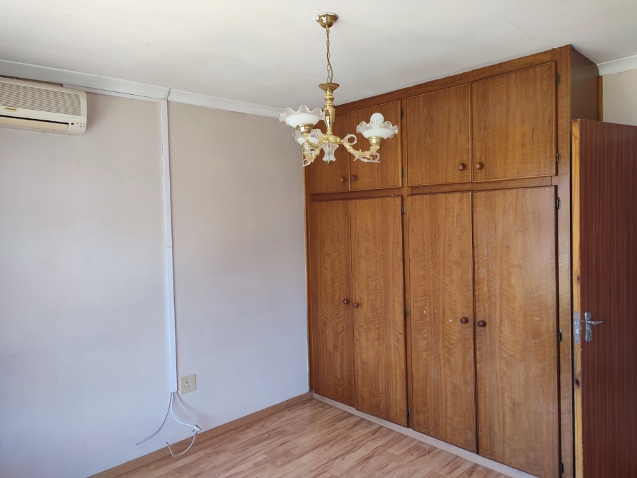 4 Bedroom Property for Sale in Fleurdal Free State